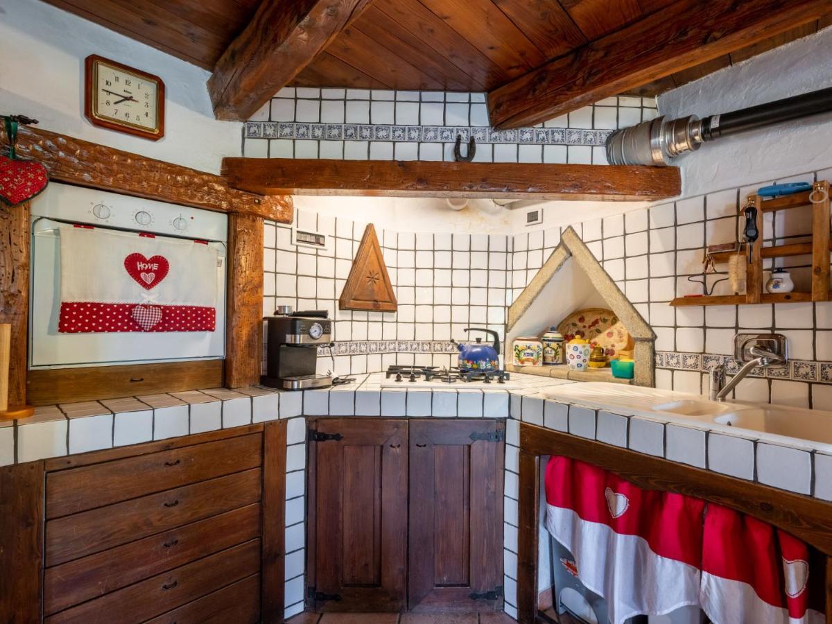 Locazione Turistica Maison Meynet Sarre Esterno foto