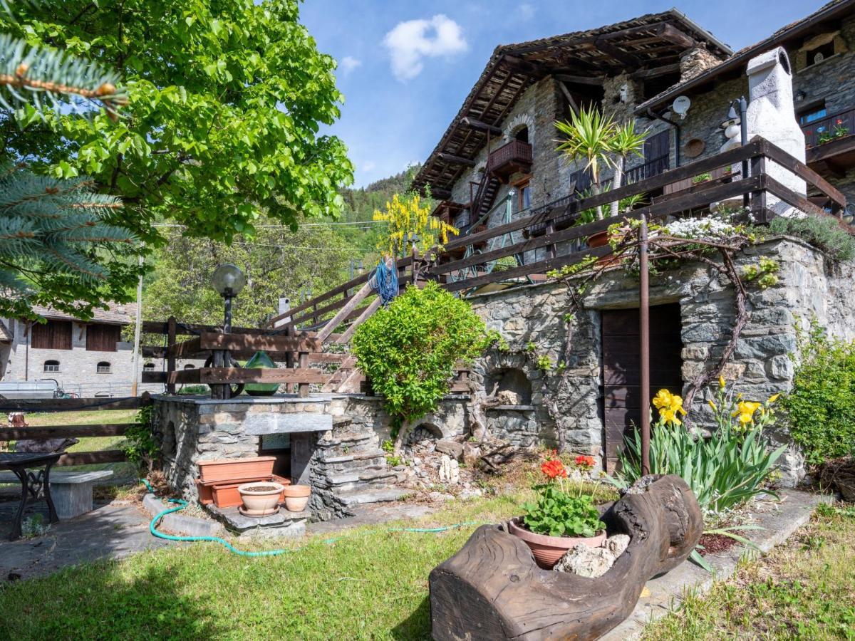 Locazione Turistica Maison Meynet Sarre Esterno foto