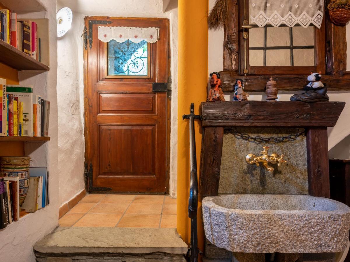 Locazione Turistica Maison Meynet Sarre Esterno foto