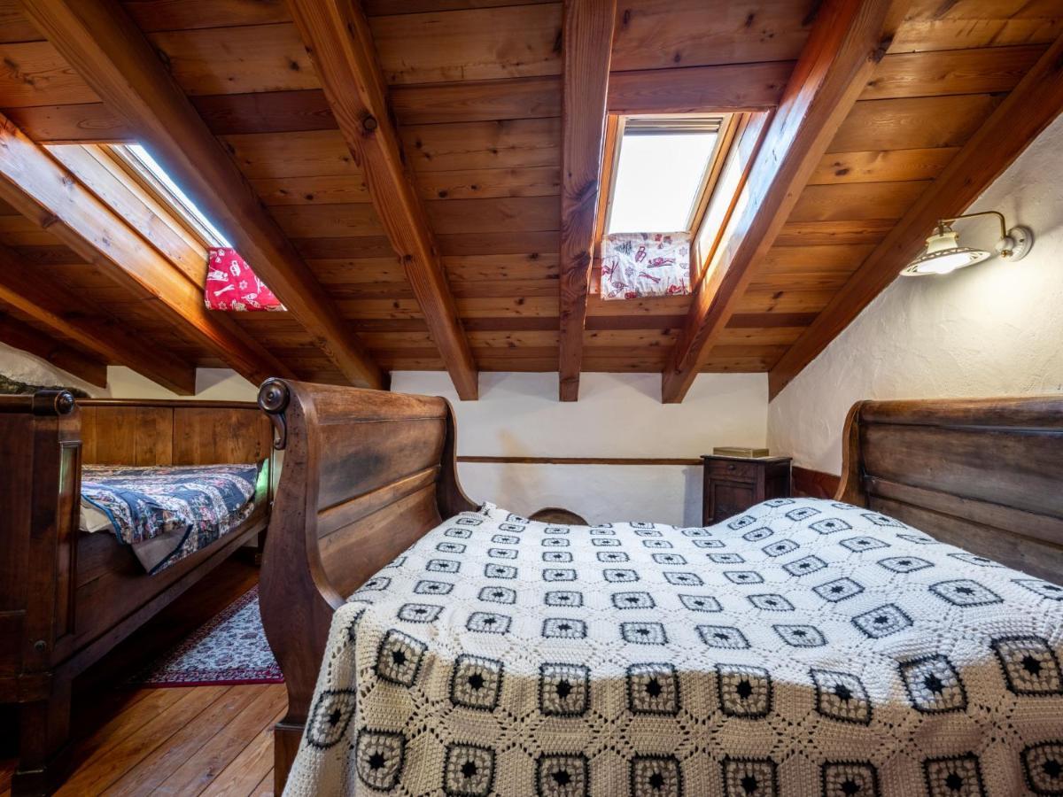 Locazione Turistica Maison Meynet Sarre Esterno foto